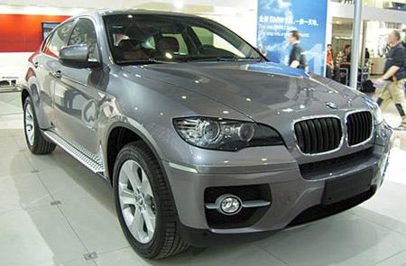 BMW X6 sports coupe to hit China market in July